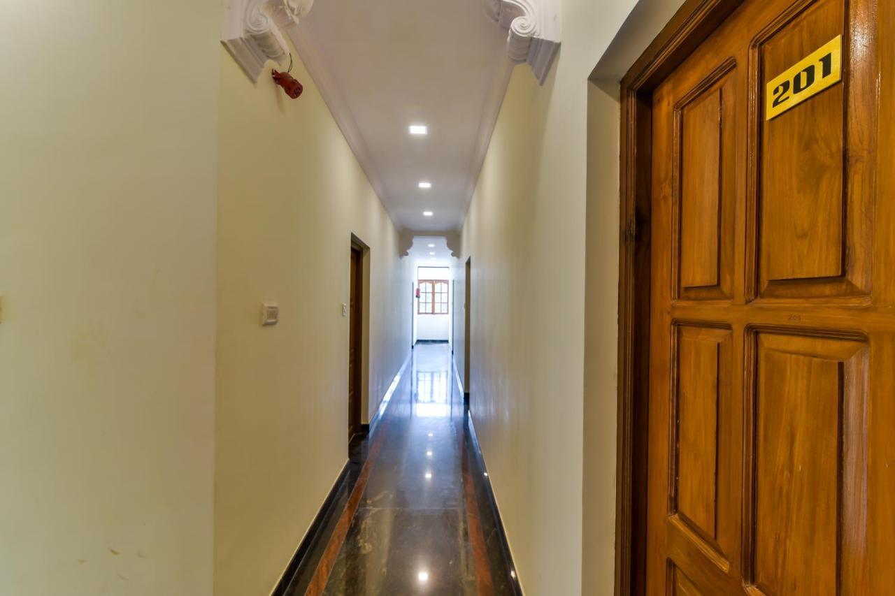 Sonikas Holiday Homes Candolim Luaran gambar